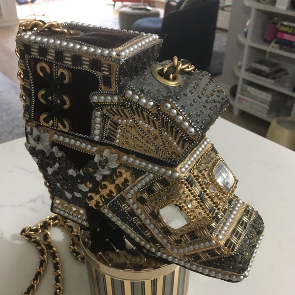 Bizarre Purse - Picture 1 of 3